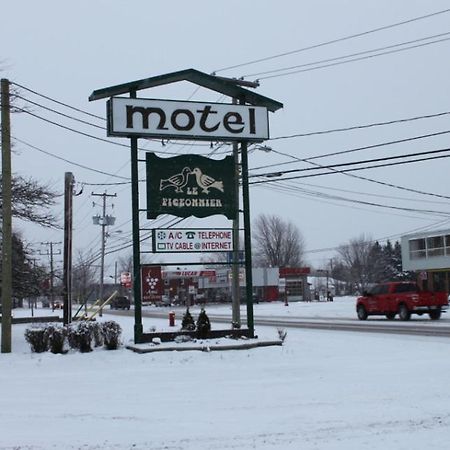 Auberge - Motel Le Pigeonnier Farnham Dış mekan fotoğraf